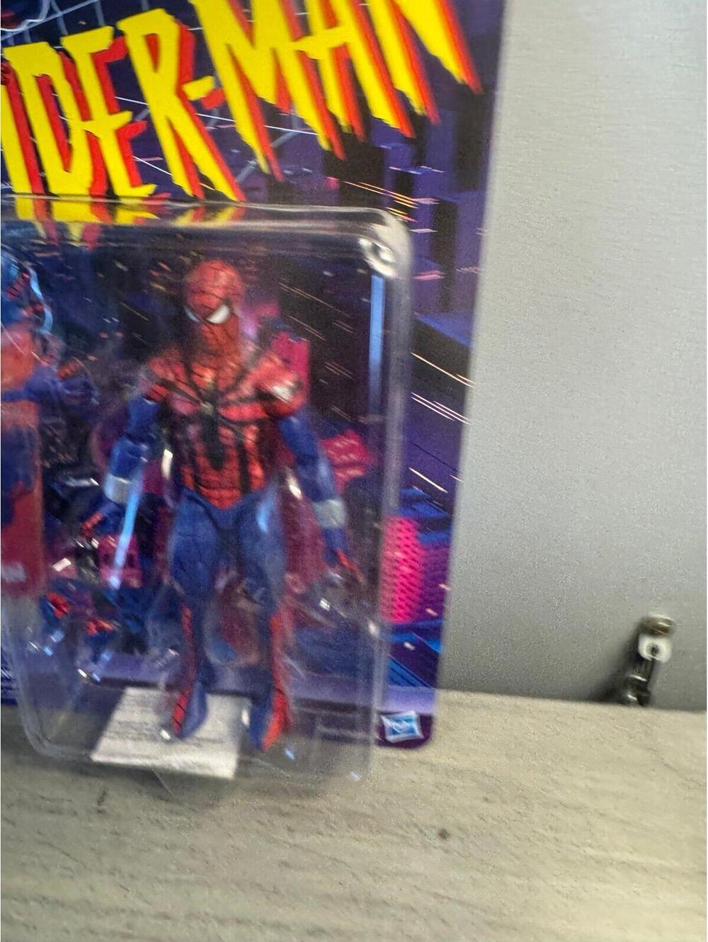 Marvel Legends Ben Reilly Spider-Man Retro Card Hasbro 6” Action Figure Sealed